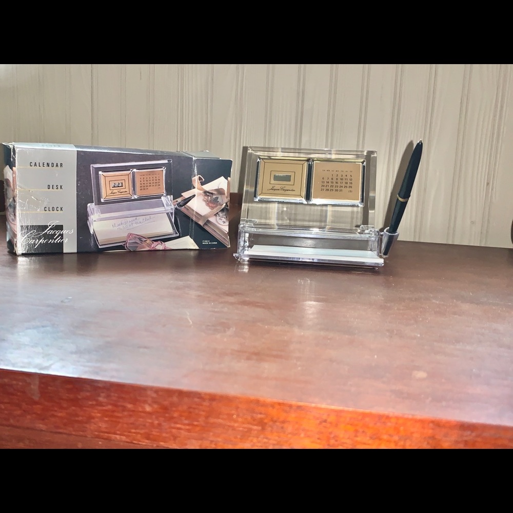 Desktop Organizer - Picture 3 of 3